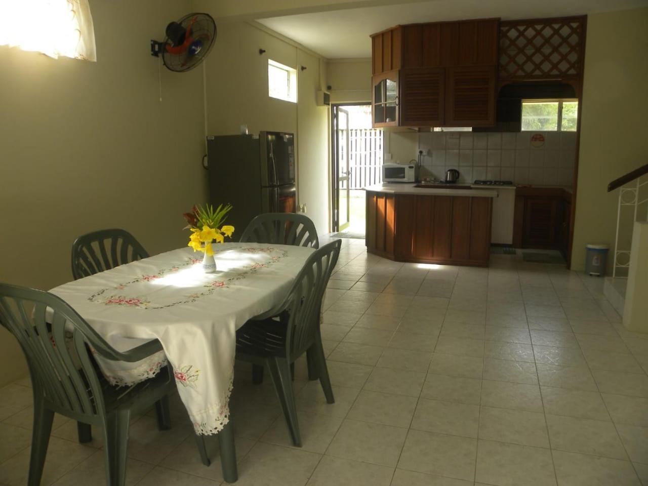 Arabica Villa Flic en Flac Exterior photo